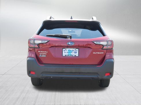 Certified 2025 Subaru Outback Premium AWD/4WD image 6