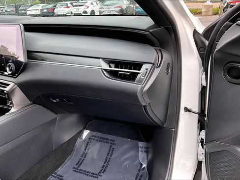 Used 2025 Lexus RX 350 Premium w/ Accessory Package (Z1) FWD image 18