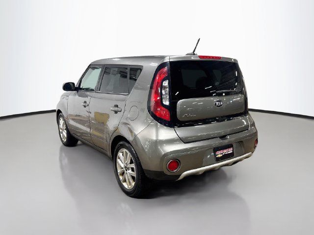 Used 2017 Kia Soul + FWD image 9