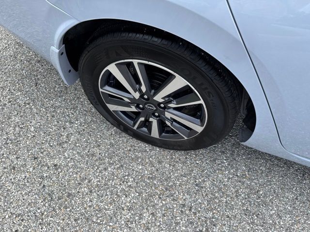 Used 2025 Nissan Versa SV w/ Trunk Package FWD image 38