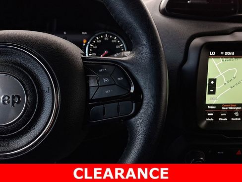 Used 2022 Jeep Renegade Altitude w/ Convenience Group image 22