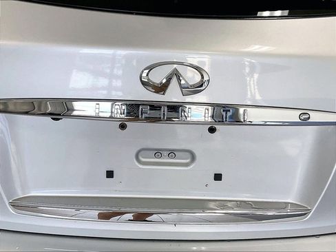 Used 2017 INFINITI QX50 AWD w/ Premium Plus Package image 29