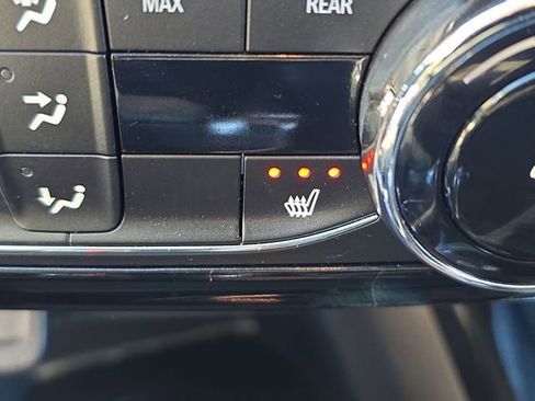 Used 2024 Chevrolet Trax LT w/ Driver Confidence Package image 19