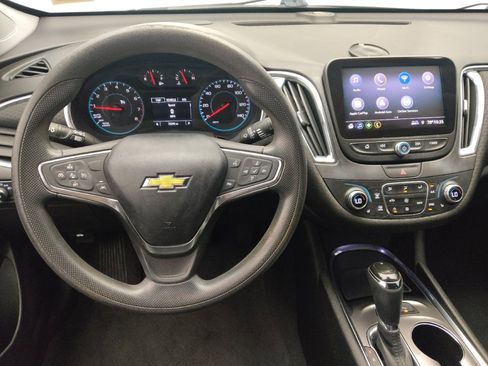 Used 2019 Chevrolet Malibu LT w/ Driver Confidence Package II FWD image 22