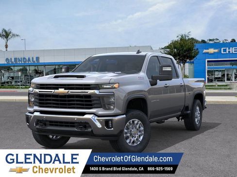 New 2026 Chevrolet Silverado 2500 LT w/ Safety Package AWD/4WD image 6