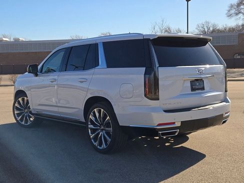 New 2026 Cadillac Escalade Luxury w/ Touring Package image 19