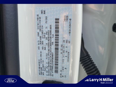 New 2025 Ford F150 Lariat w/ Equipment Group 502A High image 25