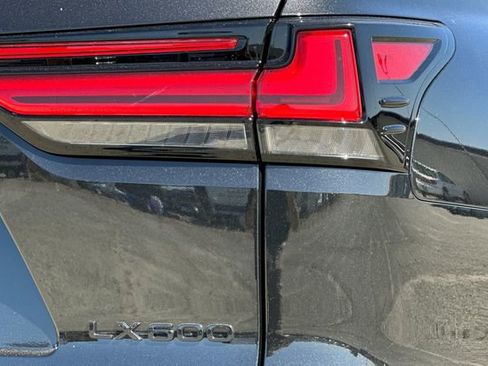 New 2026 Lexus LX 600 4WD w/ Luxury Package image 7