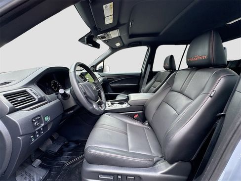Used 2025 Honda Ridgeline TrailSport image 21