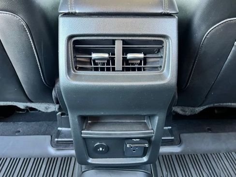 Certified 2024 Ford Edge SEL w/ Convenience Package image 20