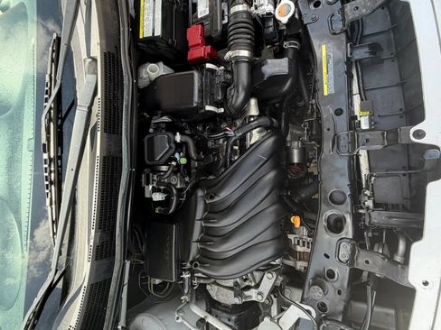 Used 2018 Nissan Versa SV FWD image 36