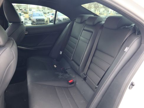 Used 2019 Lexus IS 300 F Sport w/ F Sport Package image 34