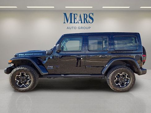 Used 2023 Jeep Wrangler Unlimited Rubicon 4xe image 2