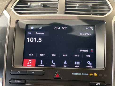 Used 2019 Ford Explorer Limited w/ Class III Trailer Tow Package AWD/4WD image 18