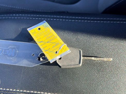 Used 2020 Ford Escape S image 34