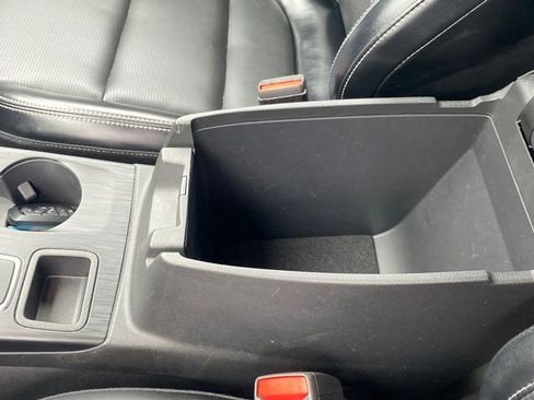 Used 2024 Ford Escape Platinum image 14