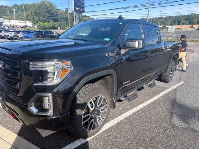Used 2022 GMC Sierra 1500 AT4 w/ AT4 Preferred Package AWD/4WD image 7