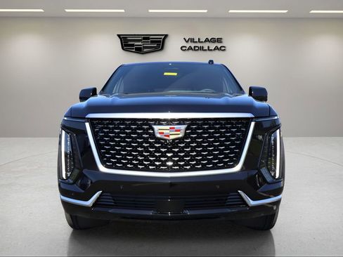 New 2026 Cadillac Escalade Luxury AWD/4WD image 7
