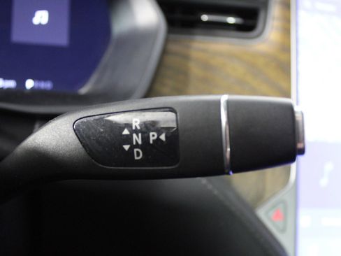 Used 2019 Tesla Model X Performance image 18