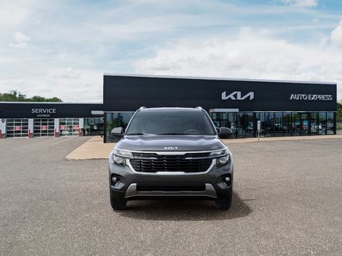 New 2026 Kia Seltos S AWD/4WD image 2