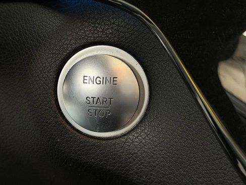 Used 2017 Mercedes-Benz GLE 350 4MATIC image 28