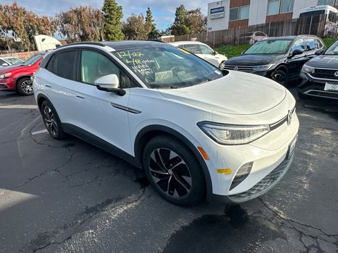 Used 2021 Volkswagen ID.4 Pro S w/ ID.4 Protection Package image 2