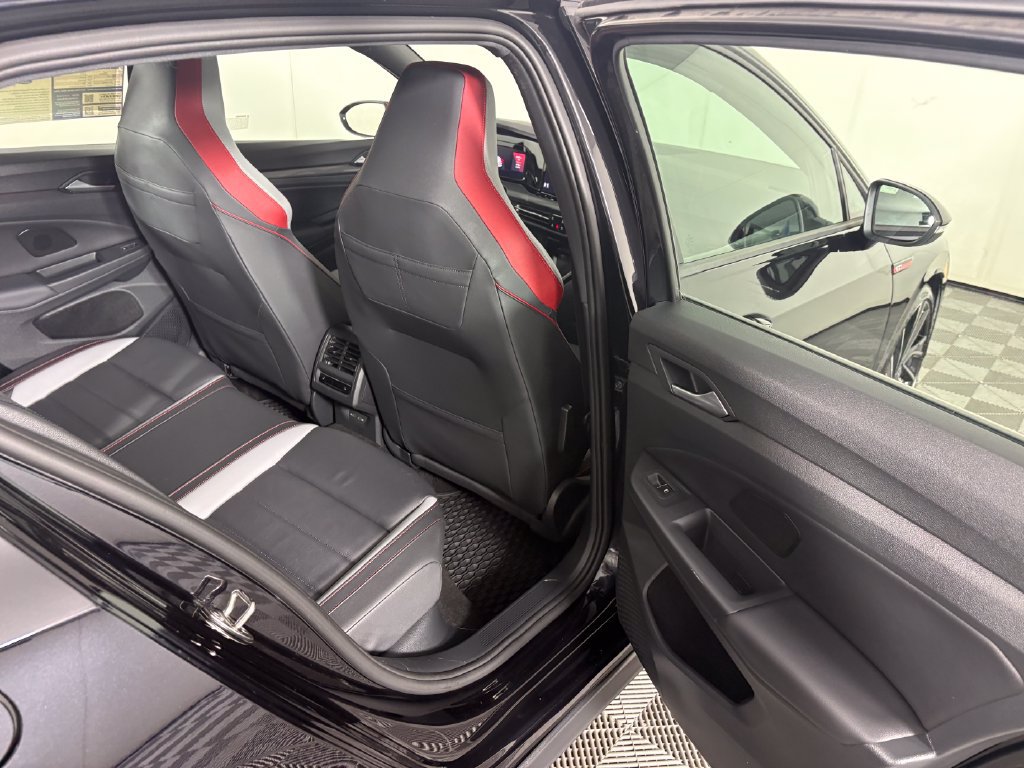 Used 2024 Volkswagen GTI Autobahn FWD image 34