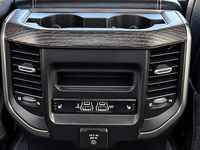 Used 2019 RAM 2500 Limited AWD/4WD image 25