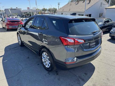 Used 2021 Chevrolet Equinox LS image 6