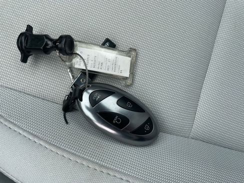 Used 2025 Hyundai Kona SEL image 18