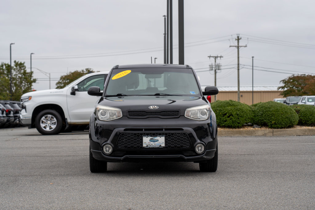 Used 2016 Kia Soul + w/ Tarmac Special Edition FWD image 2