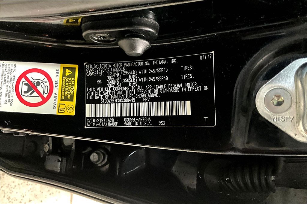 Used 2017 Toyota Highlander Limited Platinum AWD/4WD image 19