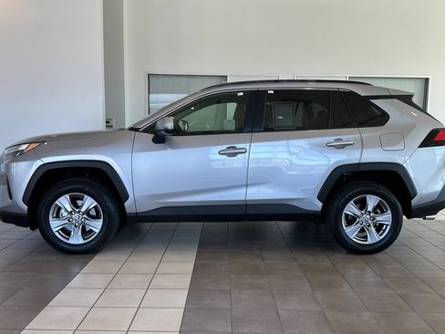 Certified 2025 Toyota RAV4 LE AWD/4WD image 7