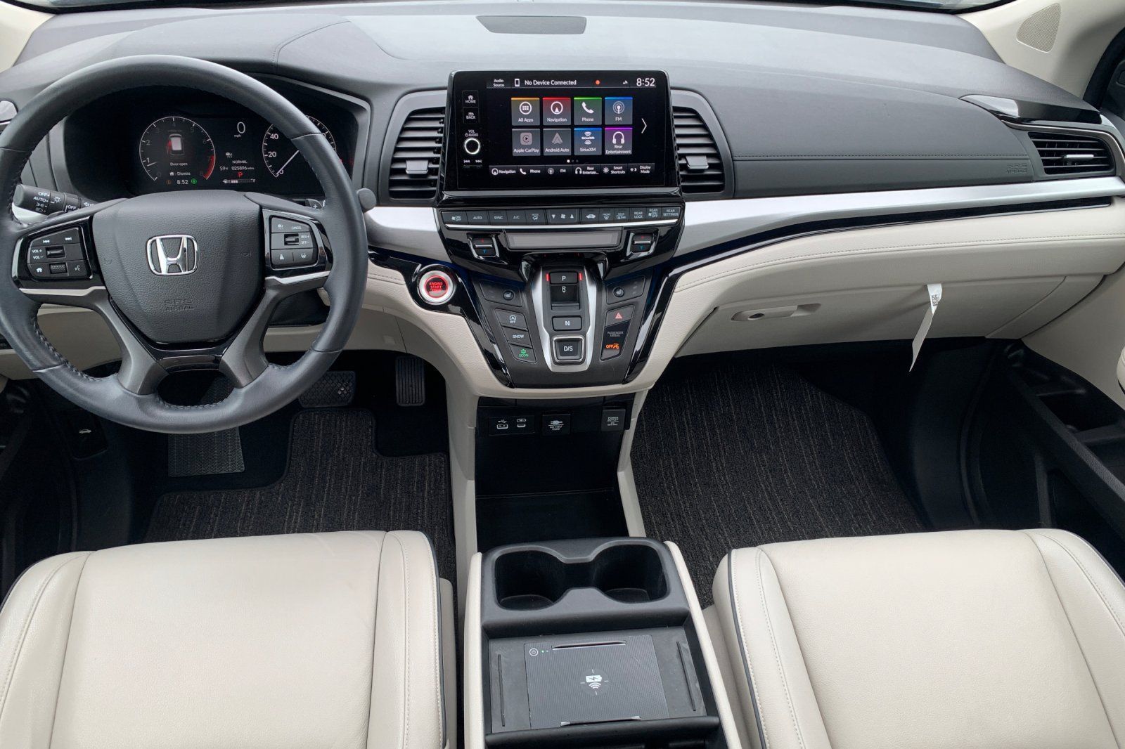 Used 2025 Honda Odyssey Touring image 17