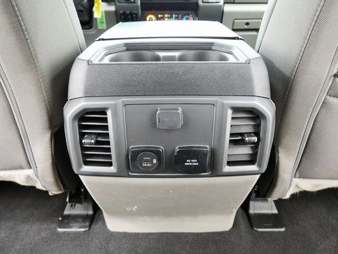 Used 2020 Ford F350 XLT w/ XLT Premium Package image 21