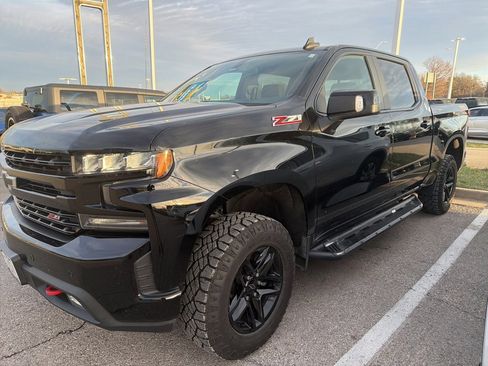 Used 2019 Chevrolet Silverado 1500 LT Trail Boss image 1