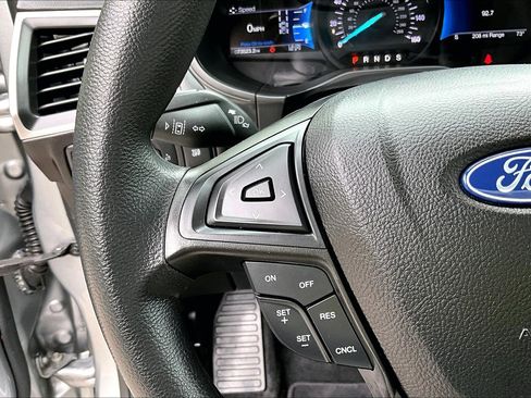 Certified 2022 Ford Edge SE w/ Black Appearance Package AWD/4WD image 20