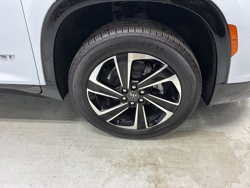 New 2026 Buick Enclave Sport Touring w/ Power Package image 4