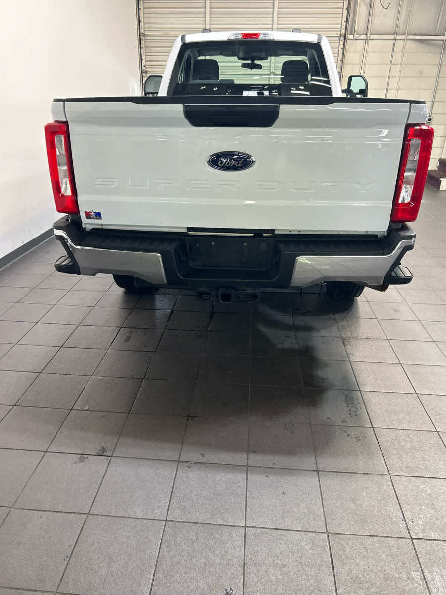 Used 2023 Ford F250 XL w/ Snow Plow Prep Package AWD/4WD image 8
