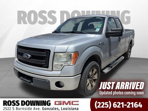 Used 2013 Ford F150 STX w/ Mid Equipment Group RWD image 1