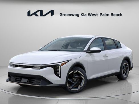 New 2025 Kia K4 EX image 3