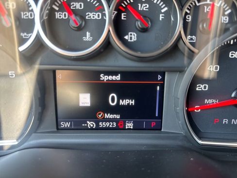 Used 2022 Chevrolet Silverado 3500 LTZ w/ LTZ Texas Edition image 55