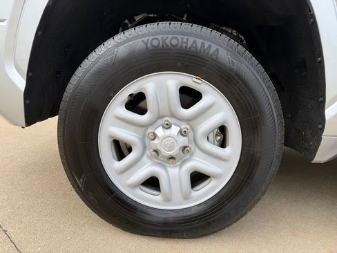 Certified 2025 Toyota Tundra SR AWD/4WD image 35