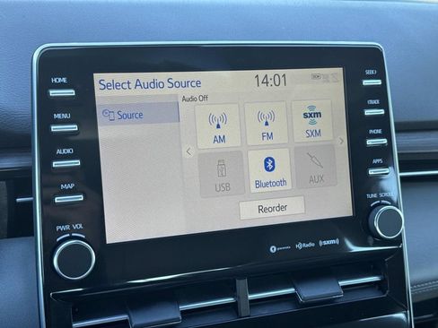 Used 2020 Toyota Avalon XLE image 13