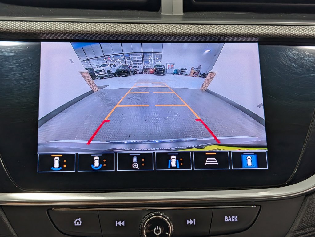 Used 2020 Buick Encore GX Essence w/ Advanced Technology Package AWD/4WD image 15