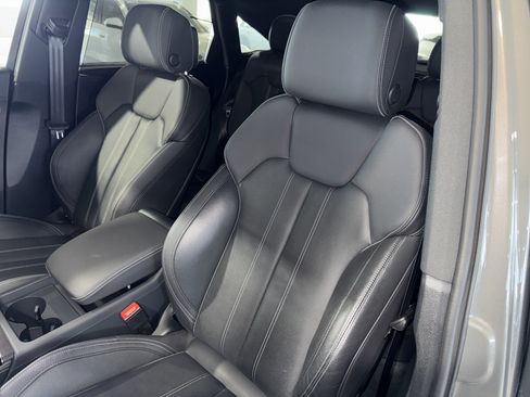 Used 2025 Audi Q5 2.0T Premium Plus AWD/4WD image 37