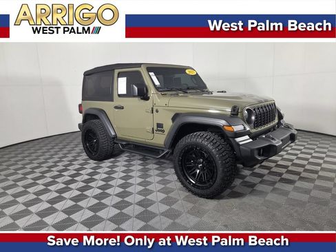 Used 2025 Jeep Wrangler Sport AWD/4WD image 1