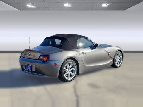 Used 2004 BMW Z4 3.0i image 8