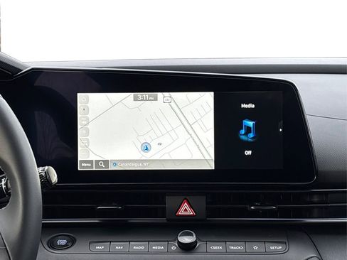 New 2026 Hyundai Elantra Sport FWD image 18