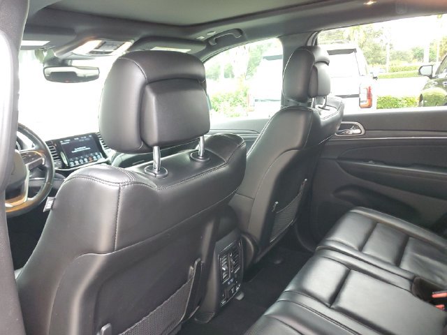 Used 2020 Jeep Grand Cherokee Limited RWD image 15